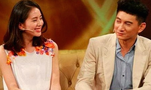 娱乐吃瓜：大熊猫萌翻网友，吃瓜老婆神秘进组，酱蛋糕店甜蜜上线