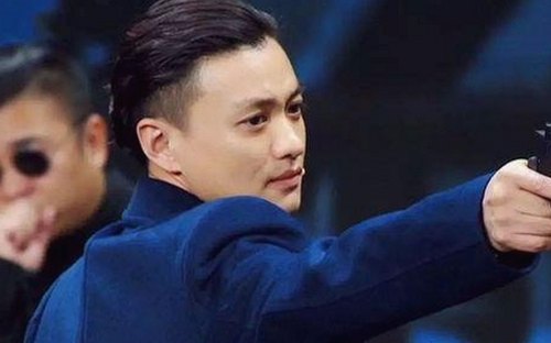 虞书欣依旧吃瓜第一，娱乐圈幕后秘密大揭秘